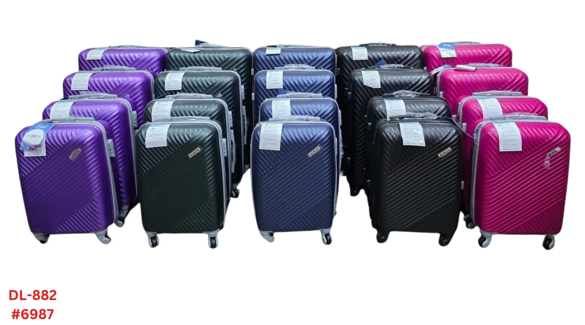 MALA KIT C/04PCS - ABS - 8KG, 10KG, 23KG & 28KG DELTA DL-882 C/04RODAS GIRATORIA (18"/20"/24"/28")